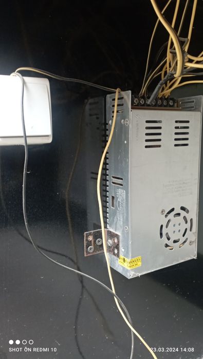 Витрин для продажи золотых изделий