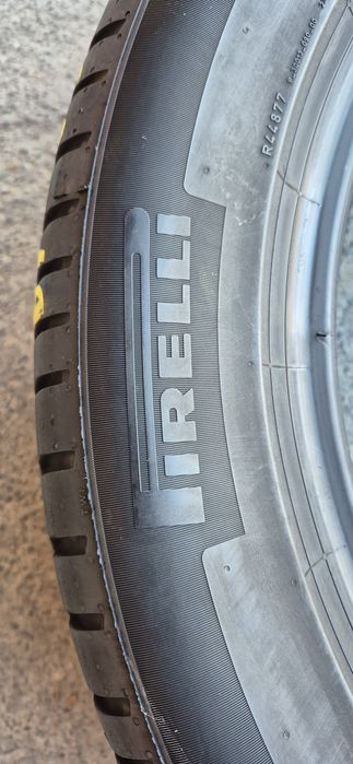 4 anvelope vara Pirelli 245/50/19.Pretul este pe bucata.