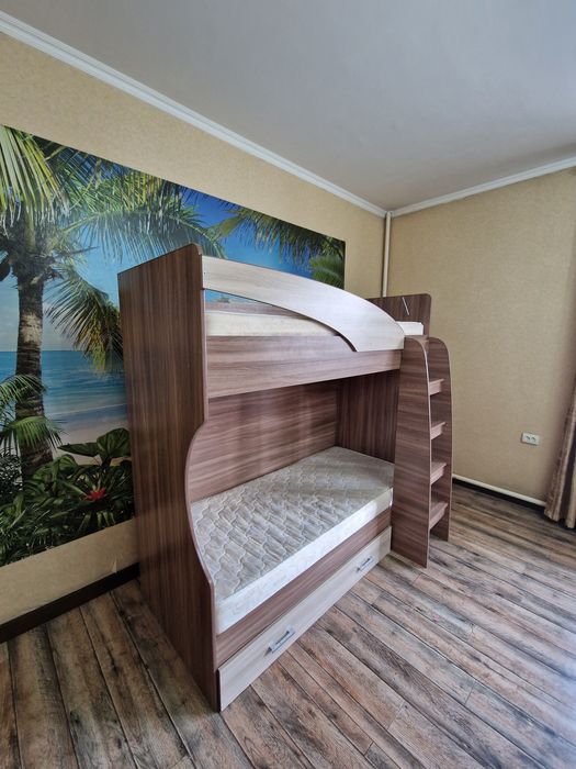 Кровать детская двухъярусная