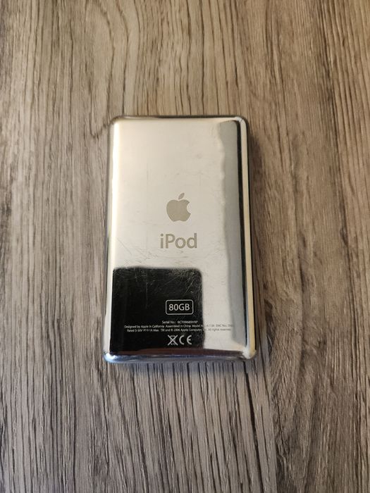 iPod Classic 80gb generatia 5 - complet functional