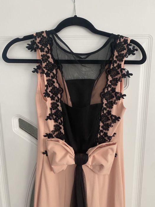 Официялни рокли р-р  “S”