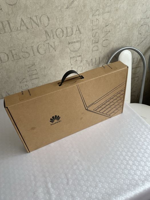 Продам ноутбук Huawei
