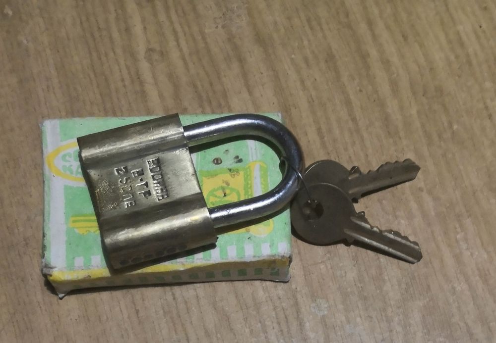 Катинари, патрони за секретни брави,