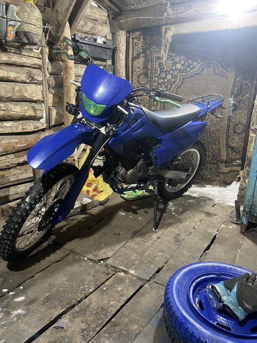 Эндуро 250 кубов ..