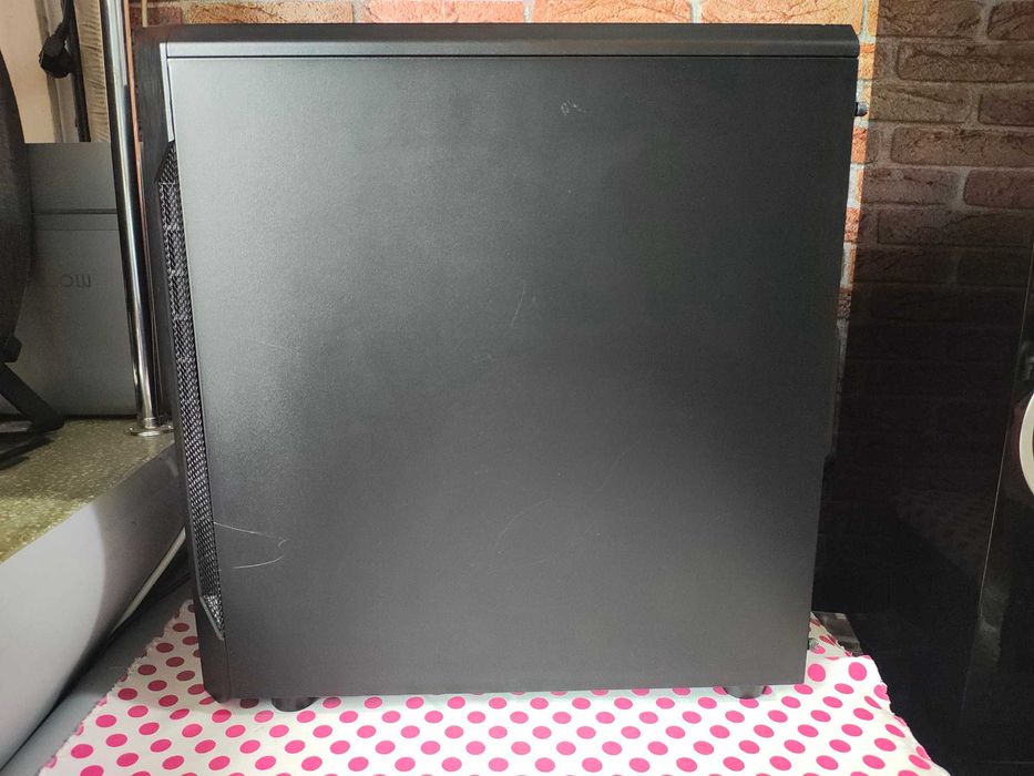 Carcasa PC Gaming SilentiumPC Armis AR7 TG Black.