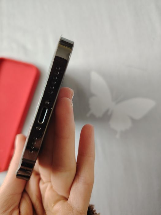 Vând iPhone 12 pro max