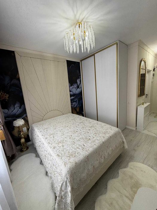 Ofer spre închiriere garsoniera 1000lei
