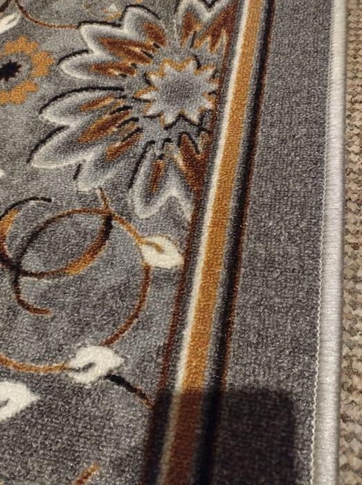 Mocheta ornament floral 1,5x6m