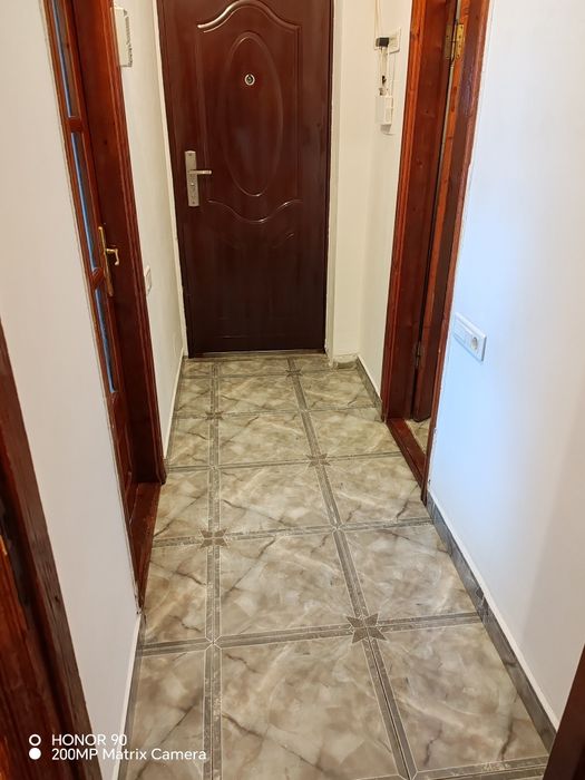 Închiriez Garsonieră Centru Regim Hotelier