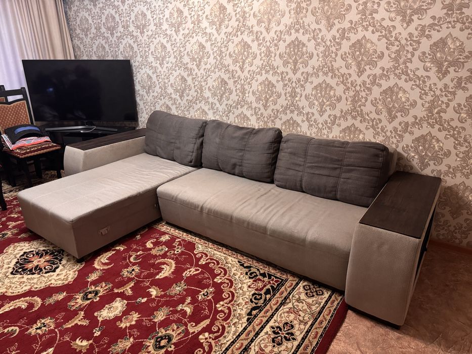 Диван для гостиной