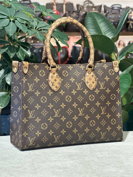 Geanta Louis Vuitton Noua !!! Dimensiuni 33/27 !!!