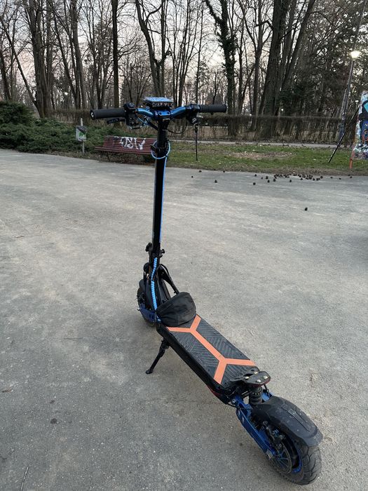 Trotineta electrica kukirin g2 max.