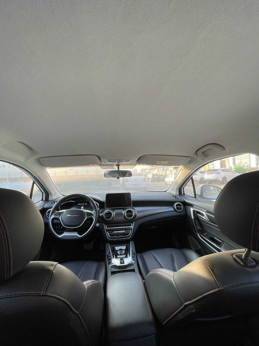 BEIJING EU 5 elektromobil bo'lib to'lash va avtokredit