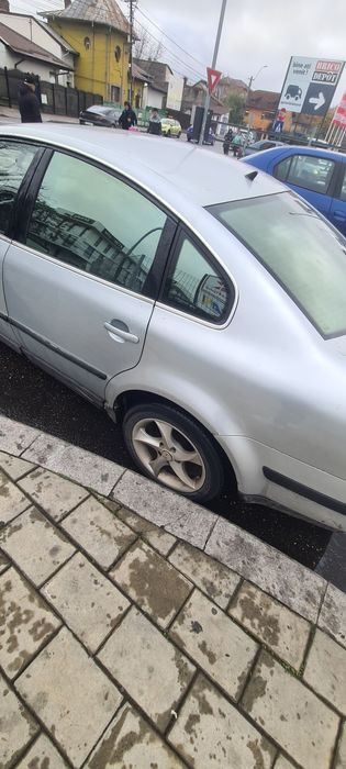 Vând passat B5.5 ,1.9 TDI 131cp (cod motor AVF)