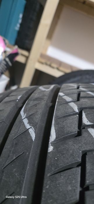 Vând jante 18 cu anvelope vara