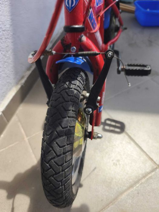 Bicicleta copii 3-6 ani