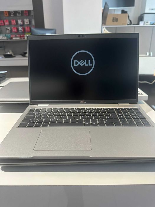 Dell Latitude 5520 i5-1145G7-16Gb Ram-512Gb ssd