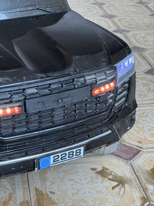 Электро мобиль десткий