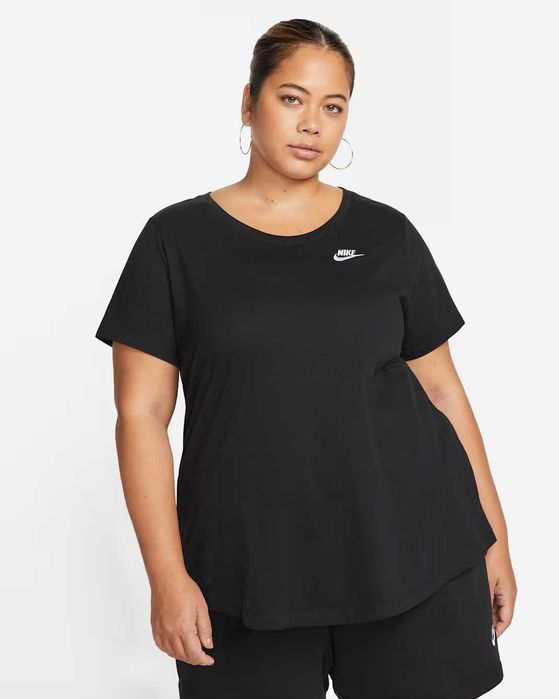 Nike Sportswear Club Essentials дамска тениска черна памук 1X 4XL нова