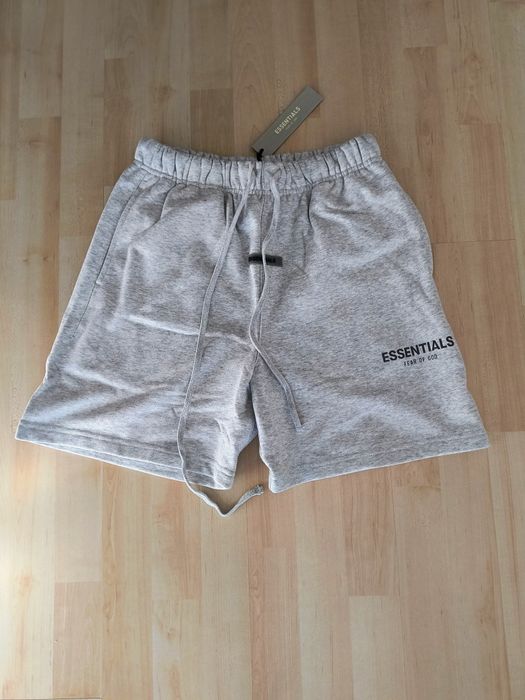 Pantaloni Scurti Essentials