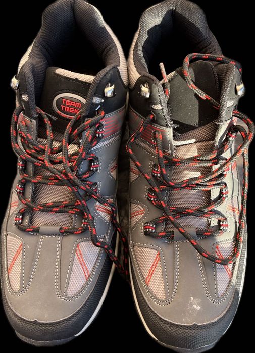 Atlas For Men Team Trek
