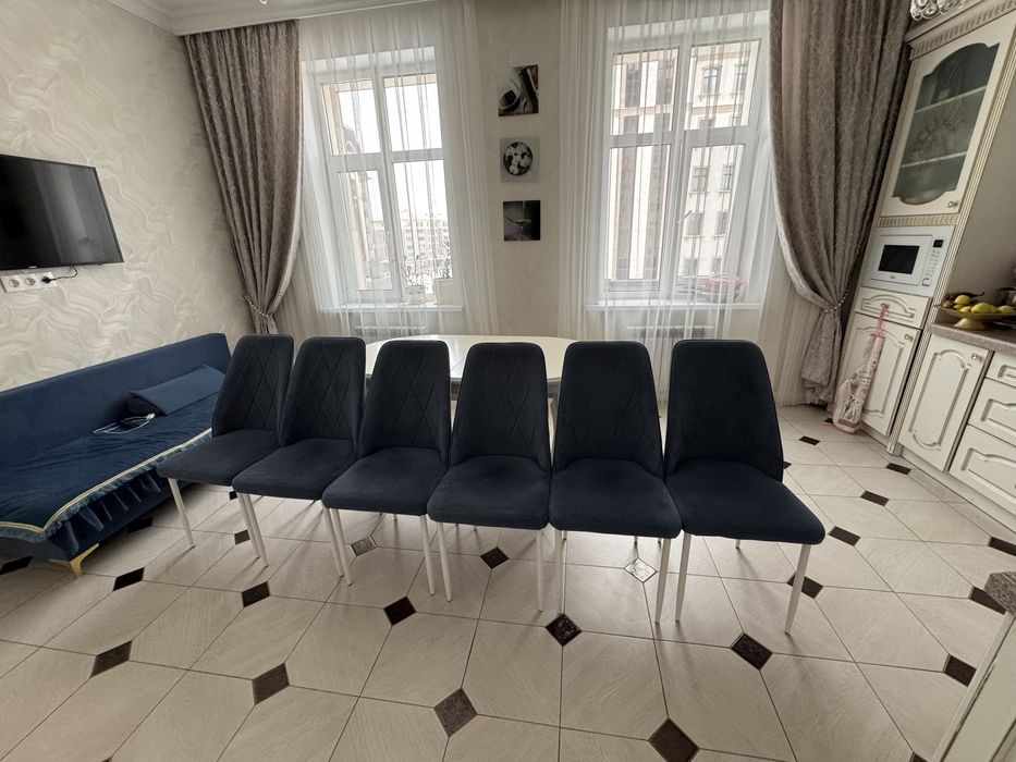 Срочно продам стулья России