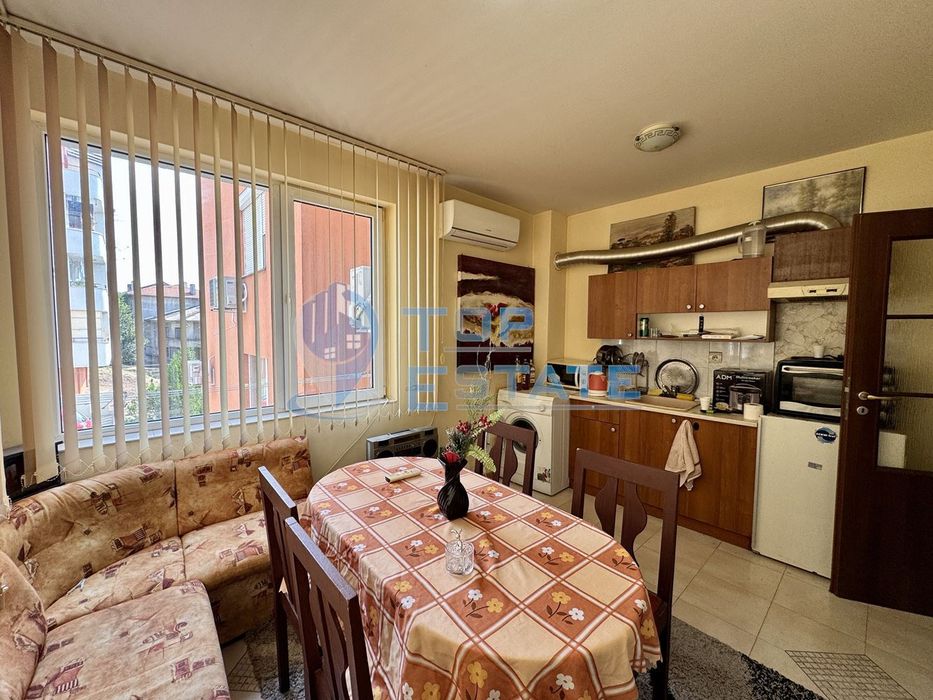 Продава се Двустаен апартамент в Велико Търново, Акация - 40 кв.м за 2425 €/кв.м - Снимка #1