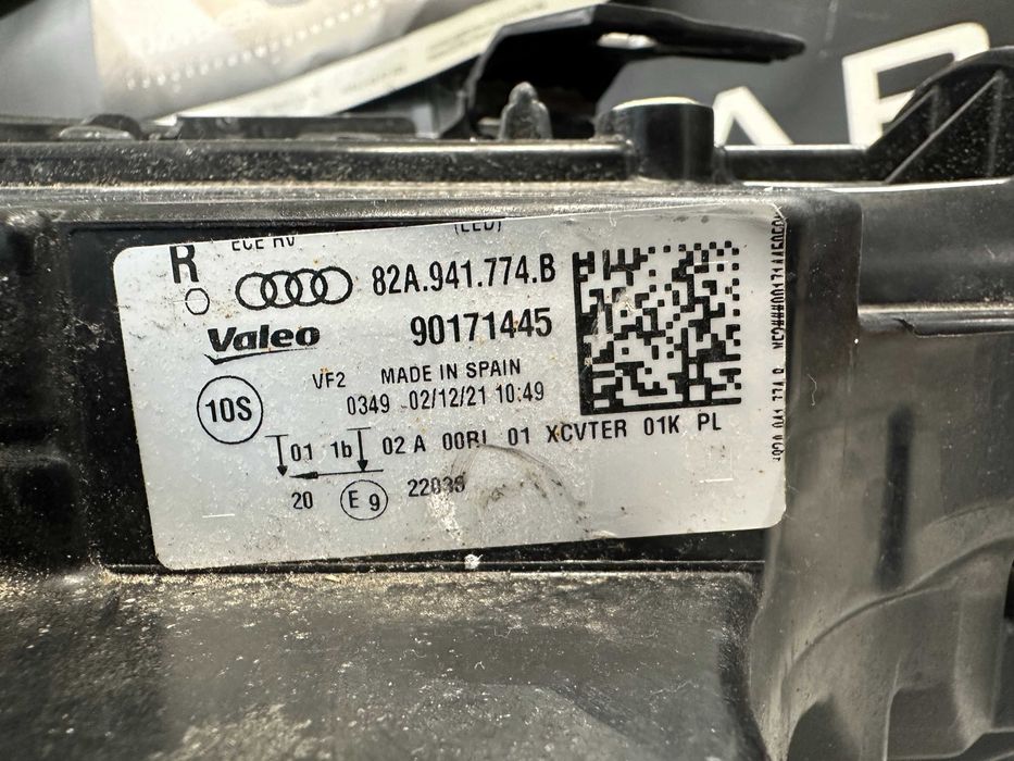 Фар фарове десен Audi A1 GB лед far farove Audi А1 ГБ LED