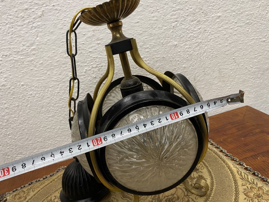 Немски винтидж полилей  с криатални стъкла и орнаменти от месинг