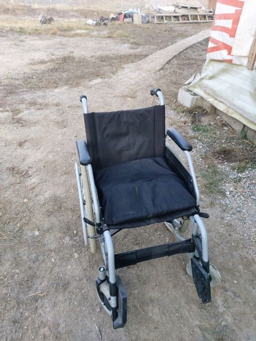 Инвалидной коляска