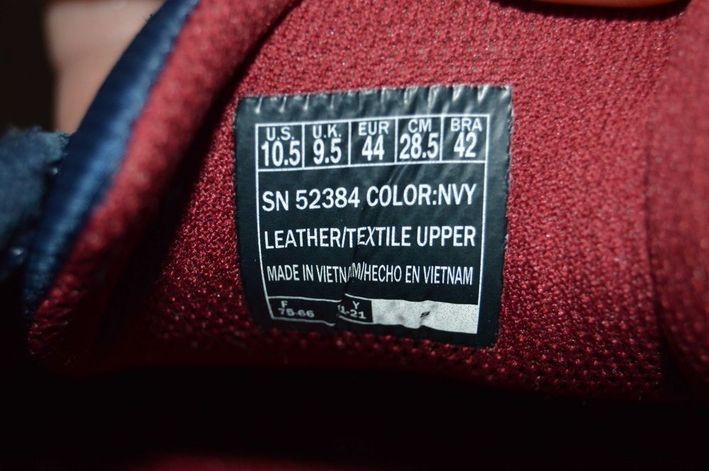 Adidasi SKECHERS Waltan 44 Memory foam ca noi