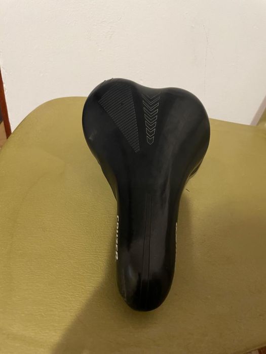 Продам седло на велосипед