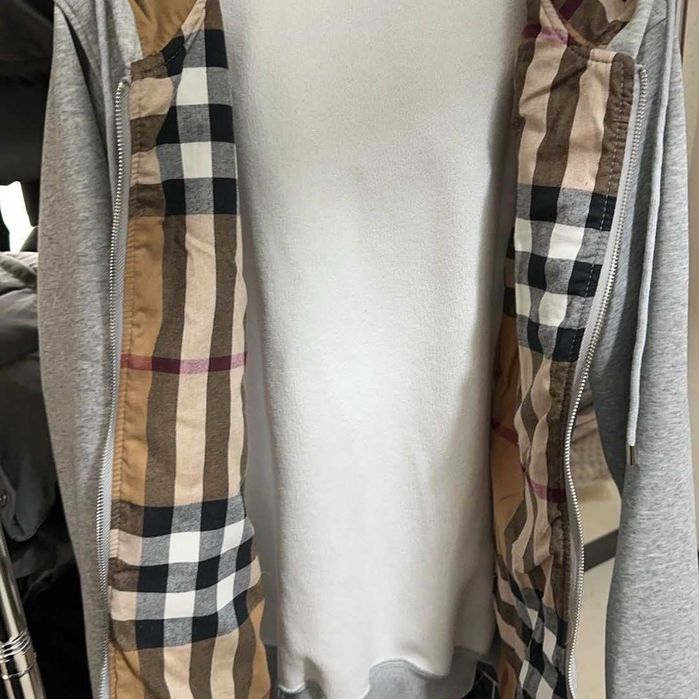 BURBERRY zip type зипка
