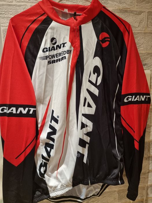 Чисто НОВ мъжки спортен комплект от ДВЕ части за велосипедисти