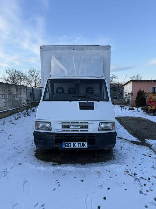 Vând Iveco sau schimb cu bascula 3,5 T sau cu IFRON