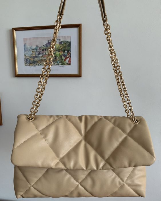 Нова дамска чанта. Нова дамска раница Mexx