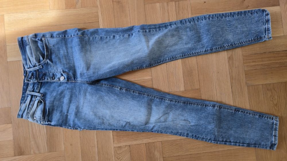 Guess 24 номер/Зара 36