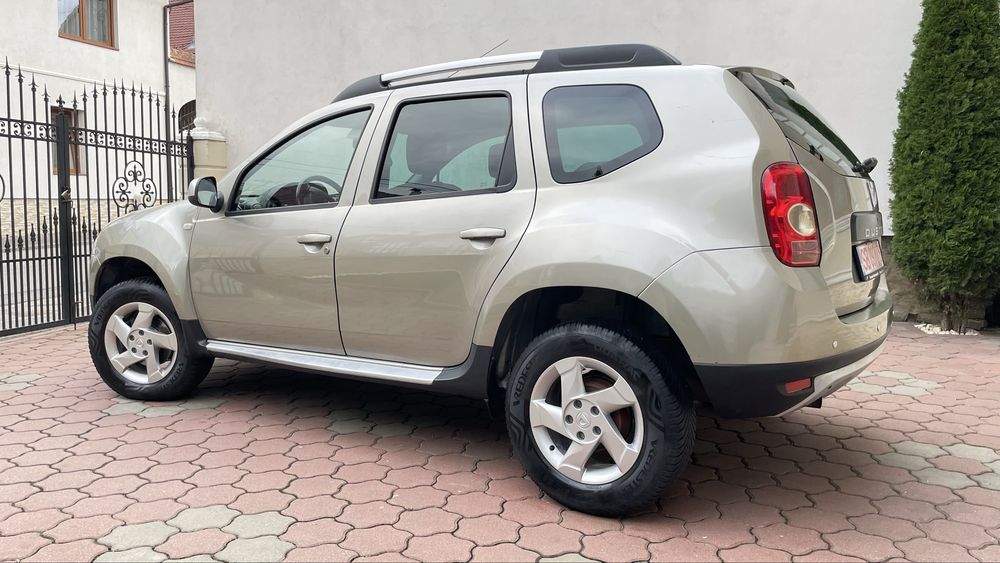 Dacia Duster 1.5 dci,2011**Garantie**Rate**