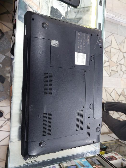 Lenova B590 Core i3-3120M