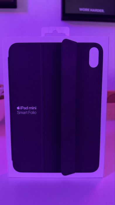 iPad mini 7 (A17 Pro) 256GB Space Grey + Husa Smart Folio - SIGILATA