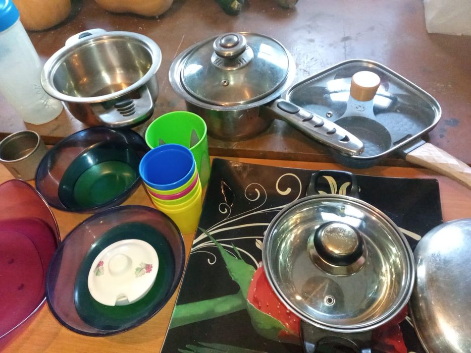 Продам посуду кастрюли