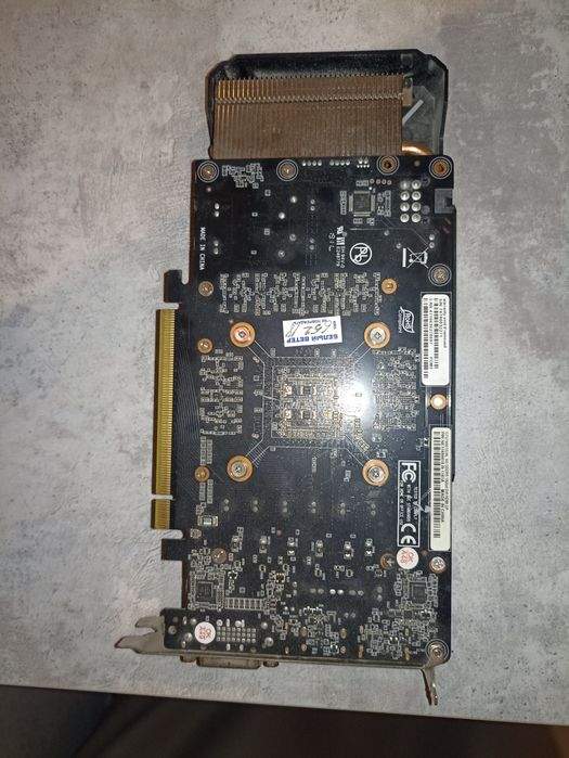 Продам gtx 1660 видеокарту