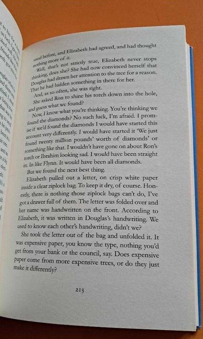 Carte polițistă: Richard Osman - The Man Who Died Twice (hardcover)