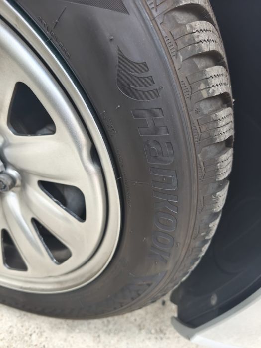 Anvelope+jante aproape noi