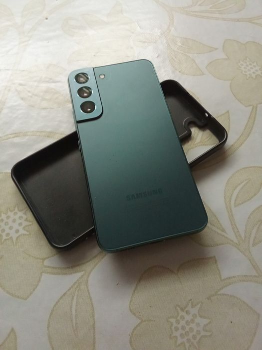 Samsung s22 хорошим состаян