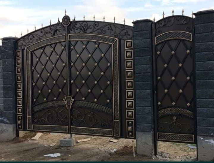 По краска ворота