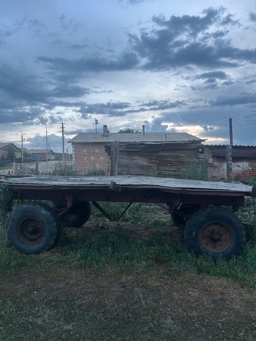 Трактор ,1 хорошый состоение прода