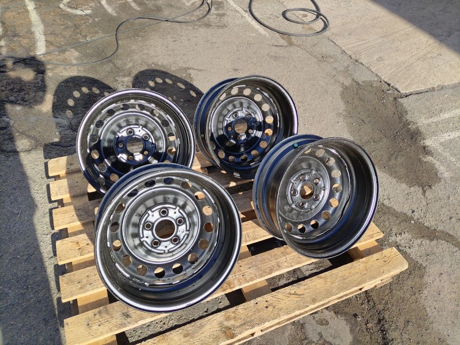 16 цола 5 х 112 мм Мерцедес Вито ЧИСТО НОВИ - 6 Инча / ЕТ 54