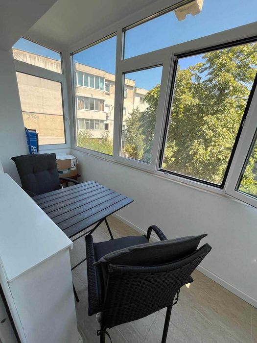 Apartament 2 camere de închiriat complet renovat pe termen lung 600€