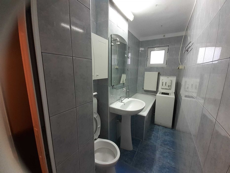 Proprietar inchiriez apartament 2 camere